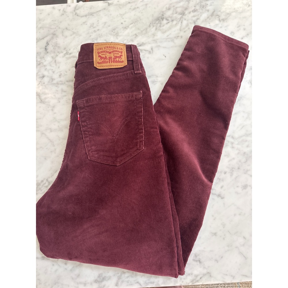 Levi Strauss Burgundy Corduroy High Waisted Mom Jeans 25x29 Tapered Leg Maroon